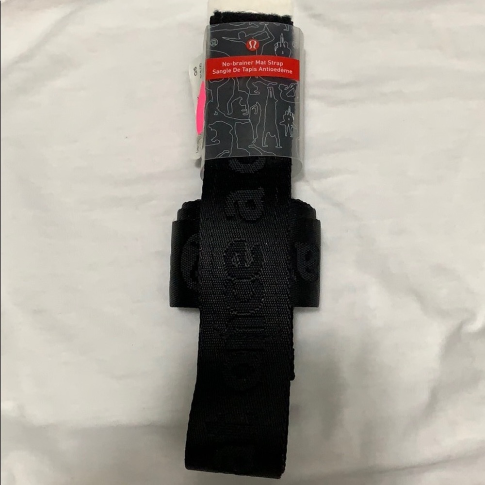 NWT LULULEMON YOGA MAT STRAP
